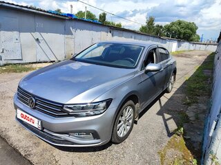 2020 Volkswagen Passat B8 Рестайлинг, серебристый, 2900000 рублей, вид 1