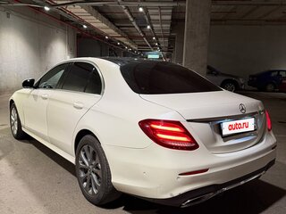 2019 Mercedes-Benz E-Класс 220 d V (W213, S213, C238), белый, 2090000 рублей, вид 3