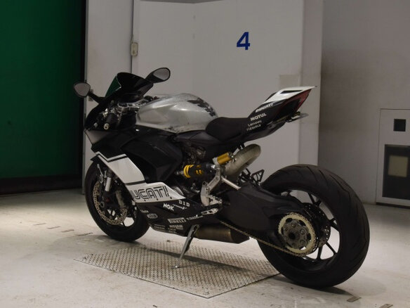 2020 Ducati Panigale V2, белый, 1400000 рублей - вид 5