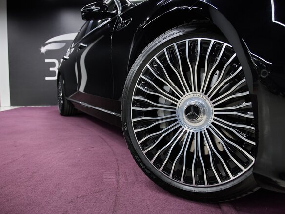 2026 Mercedes-Benz Maybach S-Класс 580 II (Z223) Рестайлинг, чёрный, 43900000 рублей - вид 9