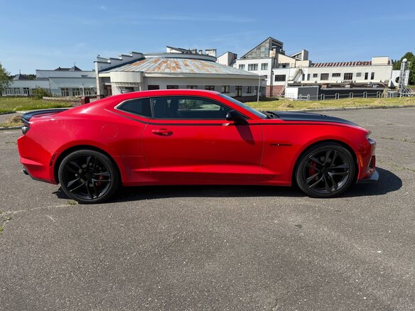 2020 Chevrolet Camaro VI Рестайлинг, красный, 2050000 рублей - вид 6
