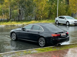 2020 Mercedes-Benz E-Класс 200 V (W213, S213, C238) Рестайлинг, чёрный, 5000000 рублей, вид 1