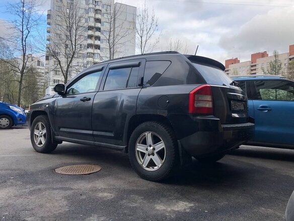 2006 Jeep Compass I, чёрный, 700000 рублей - вид 4