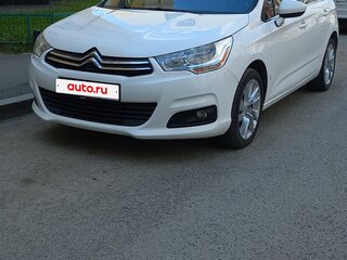 2012 Citroen C4 II, белый, 500000 рублей, вид 2