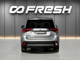 2016 Mitsubishi Outlander III Рестайлинг 2, серебристый, 2049000 рублей, вид 4