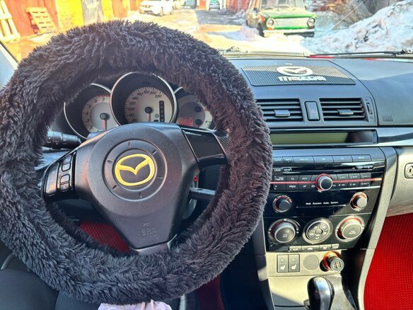 2008 Mazda 3 I (BK) Рестайлинг, красный, 700000 рублей - вид 9
