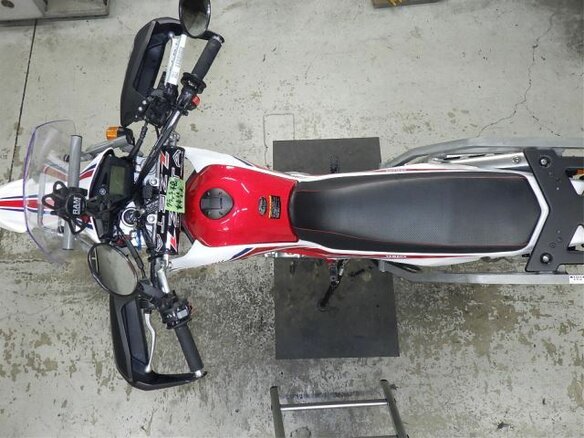 2020 Yamaha XT250 Serow, красный, 700000 рублей - вид 7