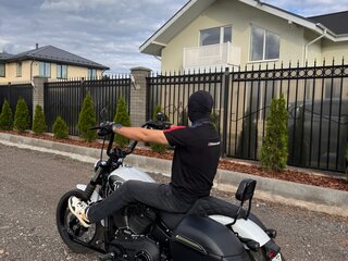 2021 Harley-Davidson Street Bob, белый, 1395000 рублей, вид 4