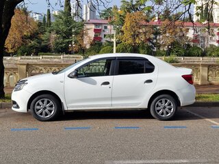 2016 Renault Logan II, белый, 490000 рублей, вид 4