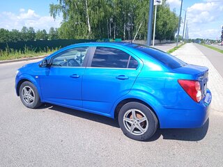 2013 Chevrolet Aveo II, синий, 700000 рублей, вид 3