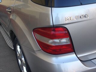 2008 Mercedes-Benz M-Класс 550 II (W164), серый, 2500000 рублей, вид 3