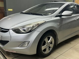 2011 Hyundai Elantra V (MD), серебристый, 750000 рублей, вид 4