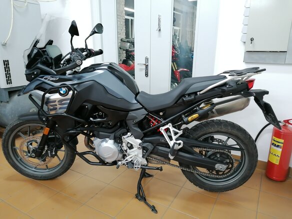 2018 BMW F 750 GS, серый - вид 3