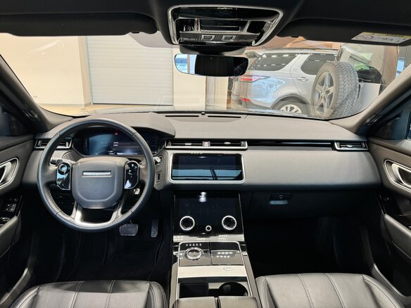 2017 Land Rover Range Rover Velar I, серый, 4600000 рублей - вид 7