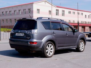2012 Mitsubishi Outlander II Рестайлинг, серый, 1350000 рублей, вид 4