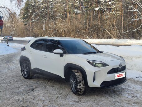 2020 Toyota Yaris Cross I, белый, 1850000 рублей, вид 4
