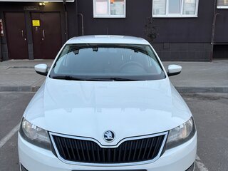 2018 Skoda Rapid I Рестайлинг, белый, 1200000 рублей, вид 1