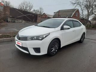 2014 Toyota Corolla XI (E160, E170, E180), белый, 1300000 рублей, вид 1
