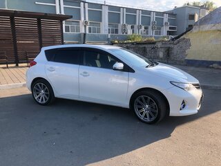 2012 Toyota Auris II, белый, 1050000 рублей, вид 3