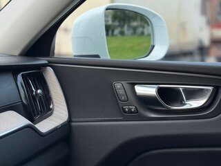 2019 Volvo XC60 II, белый, 3690000 рублей, вид 4