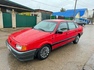 1989 Volkswagen Passat B3, красный, 105000 рублей, вид 2