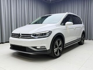 2023 Volkswagen Touran L II, белый, 1520000 рублей, вид 4