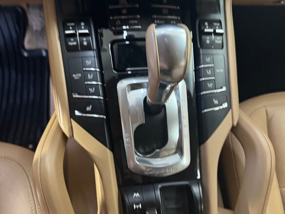 2013 Porsche Cayenne Diesel II (958), красный, 3250000 рублей - вид 11