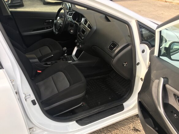 2013 Kia Ceed II, белый - вид 9