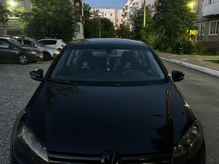 2010 Volkswagen Golf VI, чёрный, 679000 рублей, вид 3