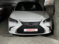 2020 Lexus ES 250 VII, белый, 5100000 рублей - вид 1