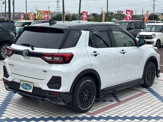 2023 Toyota Raize I, белый, 1293069 рублей, вид 3