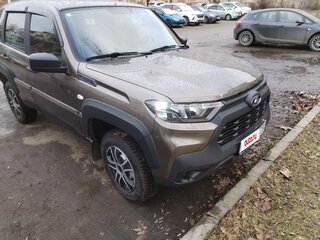 2024 Lada (ВАЗ) Niva Travel I, коричневый, 1000000 рублей, вид 1