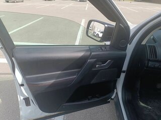 2011 Land Rover Freelander II Рестайлинг, белый, 1400000 рублей, вид 4
