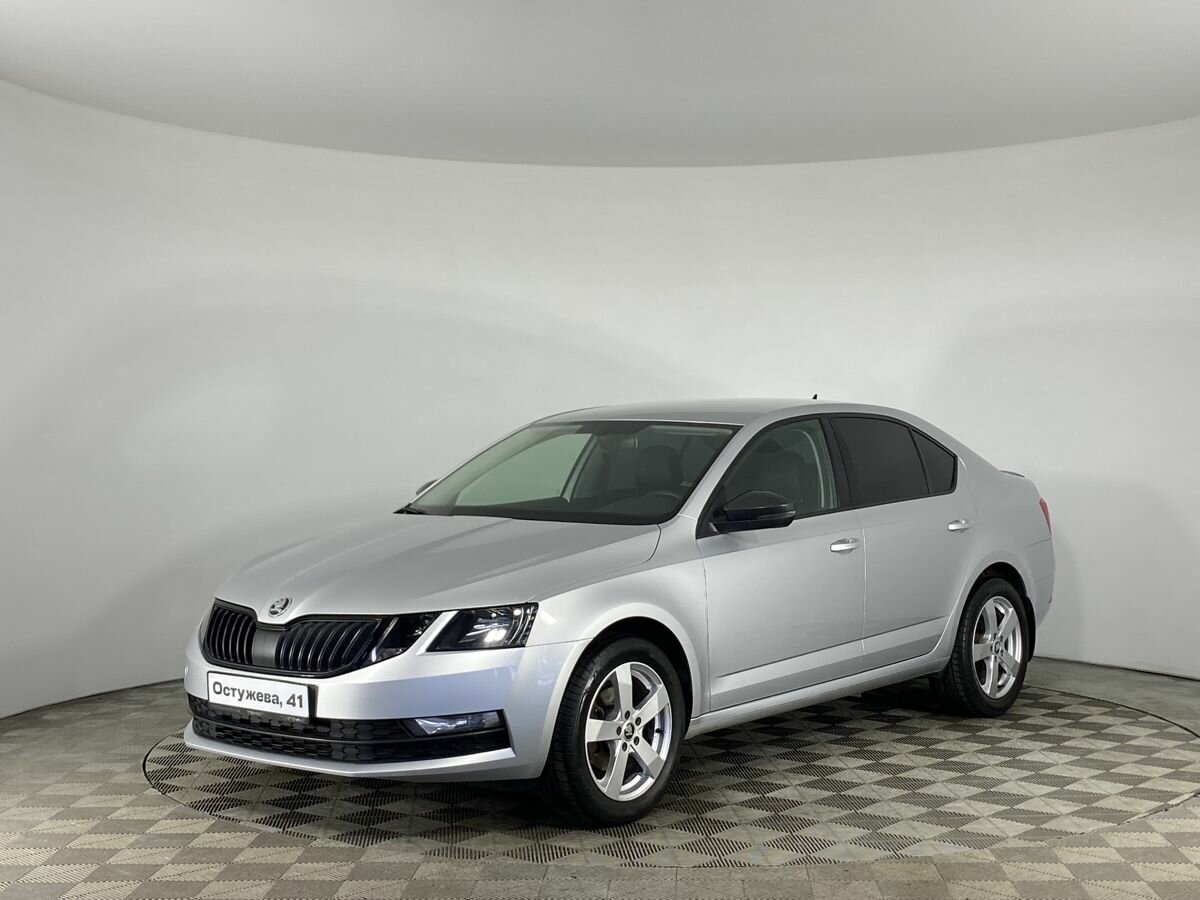 Открыть фотографии: Skoda Octavia III (A7) Рестайлинг