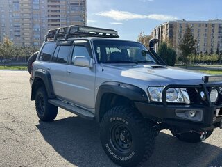 2005 Nissan Patrol V (Y61) Рестайлинг, серебристый, 3999999 рублей, вид 4