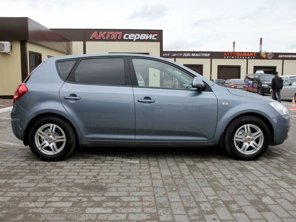 2009 Kia Ceed I, серый - вид 3