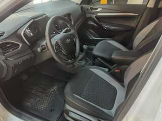 2024 Lada (ВАЗ) Vesta I Рестайлинг (NG), белый, 1500000 рублей, вид 4