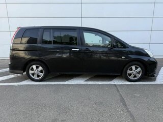 2004 Toyota ISis I, чёрный, 680000 рублей, вид 4