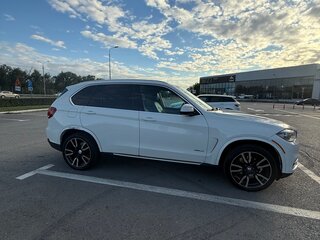 2014 BMW X5 35i III (F15), белый, 2720000 рублей, вид 4