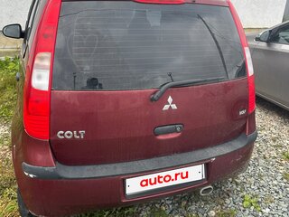 2005 Mitsubishi Colt VI (Z20/Z30), красный, 380000 рублей, вид 3