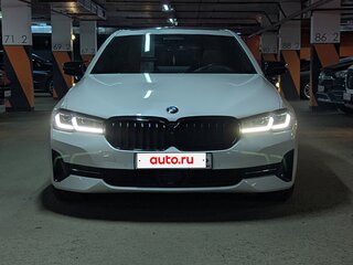 2021 BMW 5 серии 530i xDrive VII (G30/G31/G38) Рестайлинг, белый, 5200000 рублей, вид 2