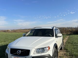 2013 Volvo XC70 II Рестайлинг, белый, 1760000 рублей, вид 4