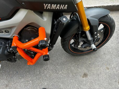 2014 Yamaha MT-09 (FZ-09), оранжевый, 700000 рублей, вид 2