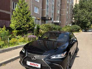 2021 Lexus ES 250 VII, чёрный, 4500000 рублей, вид 3