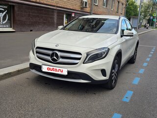 2016 Mercedes-Benz GLA 200 I (X156), белый, 1410000 рублей, вид 4