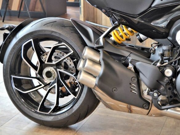 2024 Ducati Diavel V4, чёрный, 3400000 рублей - вид 15