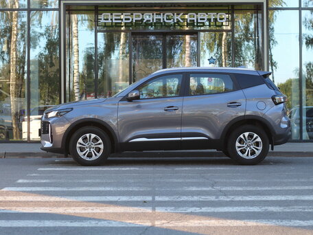 2025 Chery Tiggo 4 I Рестайлинг 2, серый, 1920000 рублей, вид 2