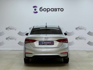 2018 Hyundai Solaris II, серебристый, 1450000 рублей, вид 5