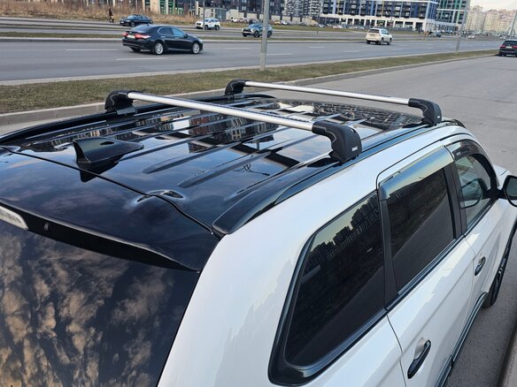 2017 Mitsubishi Outlander III Рестайлинг 2, белый, 2450000 рублей - вид 5