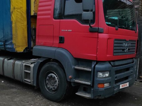 2008 MAN TGA, красный, 2500000 рублей, вид 1